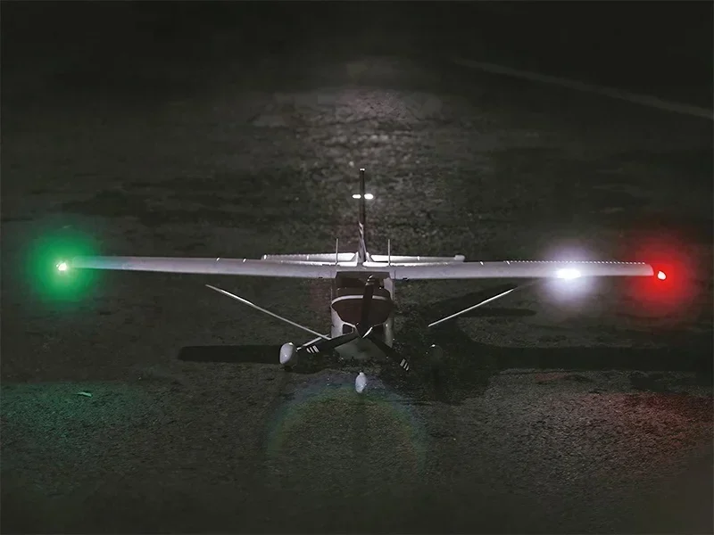 FMS Cessna 182 1500mm RC Train - Photography Training recension och pris