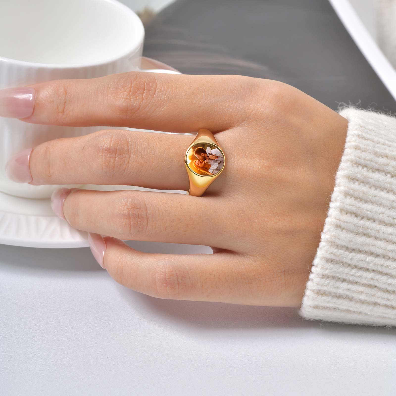 Custom Photo Signet Ring for W - Photographic Memory recension och pris